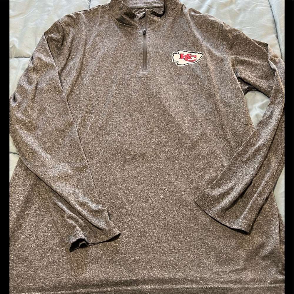 Kansas City Chiefs pullover size XL
